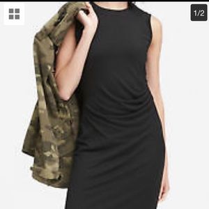 Banana Republic Cozy Knit Ruched-Side Sheath Dress